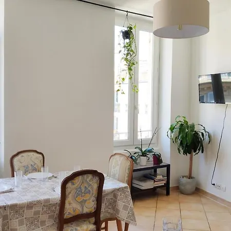 3 Pieces Ultra Centre Nice-ville